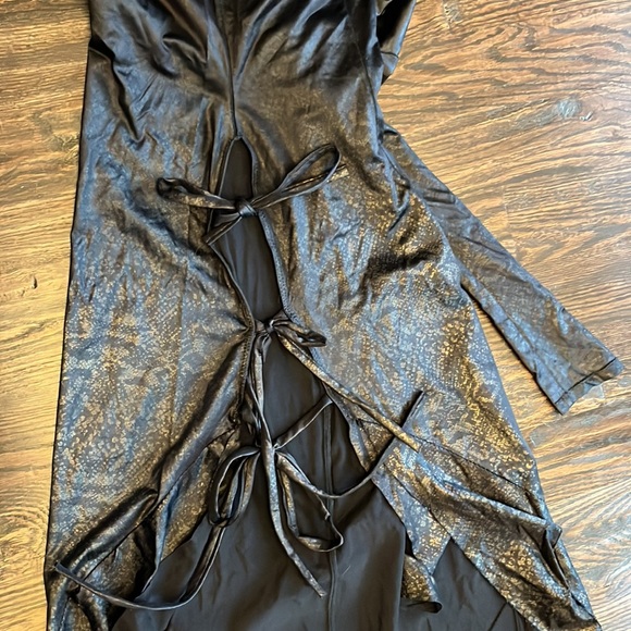 One of a kind 🐍 - Picture 5 of 9